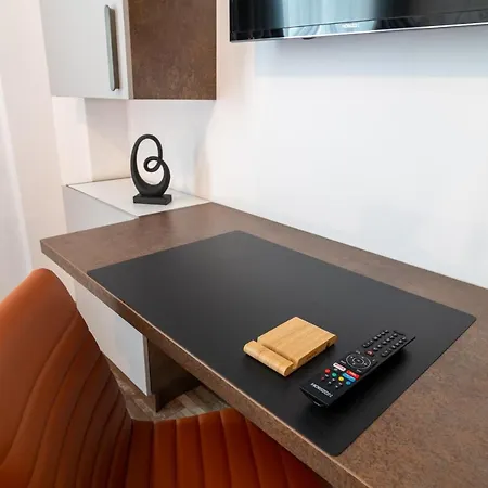 Ξενοδοχείο με διαμερίσματα Tci Κλουζ-Ναπόκα