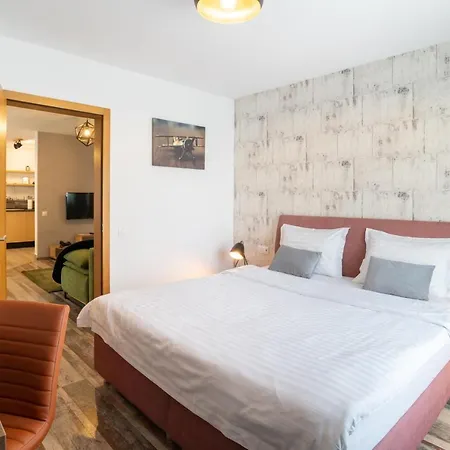 Ξενοδοχείο με διαμερίσματα Tci 4*